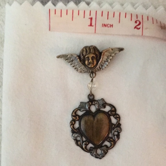 💗Reproduction “Cherub” Victoriana Brooch from the Sweet Romance Collection - Picture 9 of 10